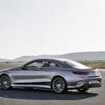 automatic-braking-in-certain-situations-helps-avoid-front-and-rear-end-collisions