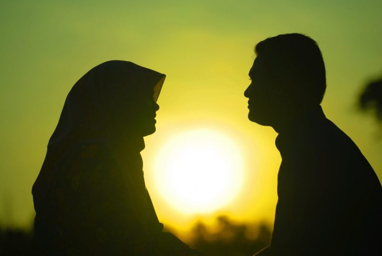 Mustajabnya Doa Seorang Isteri Buat Suami