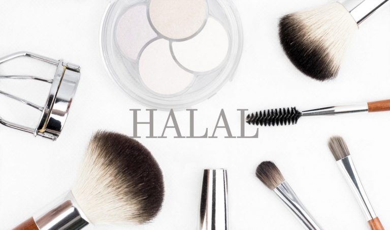 Tak Salah Nak Bersolek Tapi Jangan Abai Tiga Tip Penting Ini, Supaya Tak Datangkan Fitnah