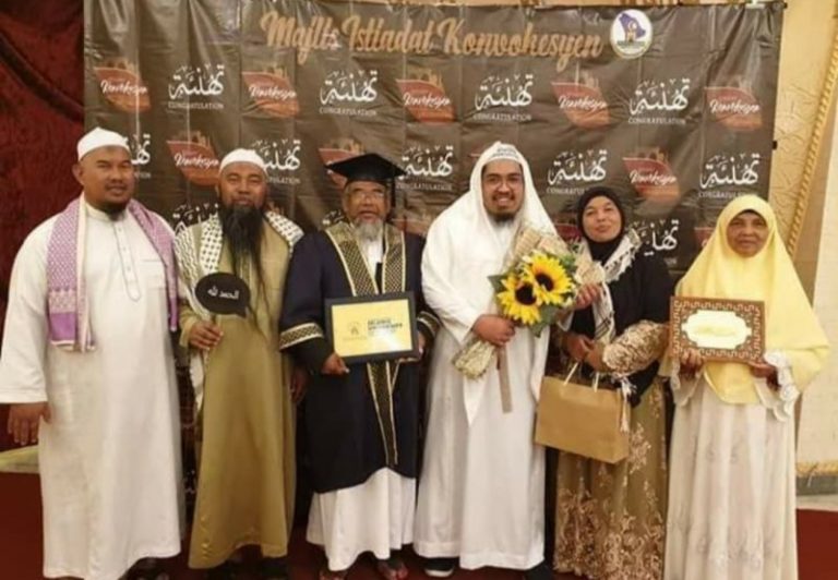 Sebak Baca ‘Nukilan Perpisahan’ Yang Ditulis Anak Lelaki Ustaz Azli Taliban