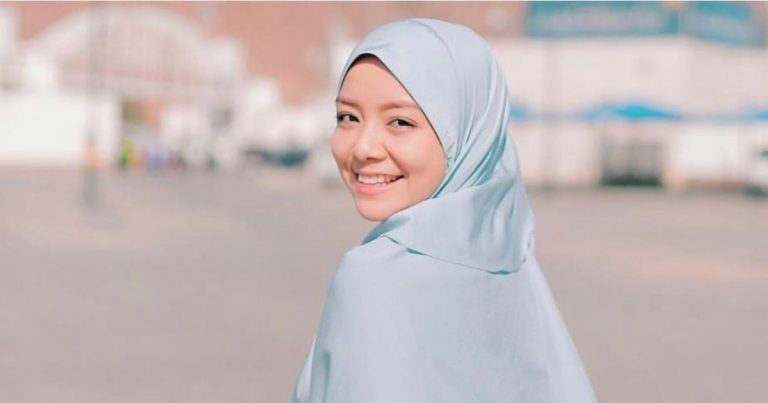Besar Pahala Isteri Dapat Bila Senyum Pada Suami