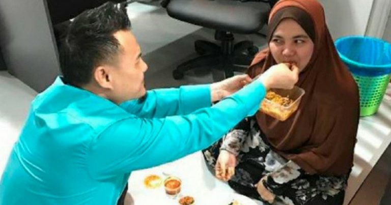 Cuba Amalkan Suap Isteri Dan Anak-anak Makan, Lihatlah Macam Mana Rezeki Datang Mencurah-curah