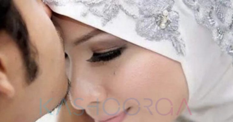 Lepas Akad Nikah, Mesti Ada Acara Batal Air Sembahyang, Ini Sekadar Adat Atau Termasuk Hukum Agama