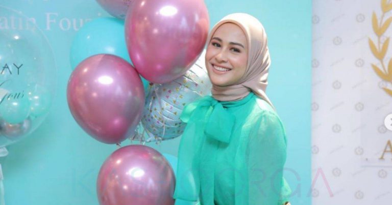 “Setiap Kali Berwuduk 5 Kali Sehari, Saya Amalkan Doa-Doa Ini” – Rahsia Kecantikan Luar & Dalam Hajah Fouziah Gous