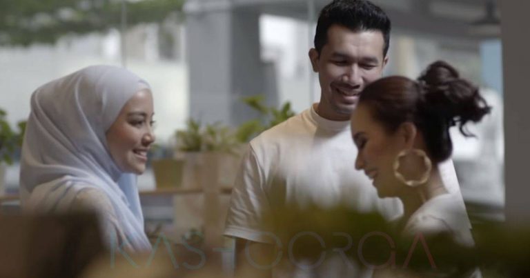 Harus Hukumnya Beri Salam Pada Non Muslim Dalam Kelompok Muslim, Tapi Ada Sebutan Yang Dibenarkan