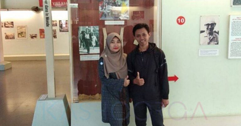Allah Memang Anugerahkan Seni Memujuk Pada Suami Bila Isteri Merajuk