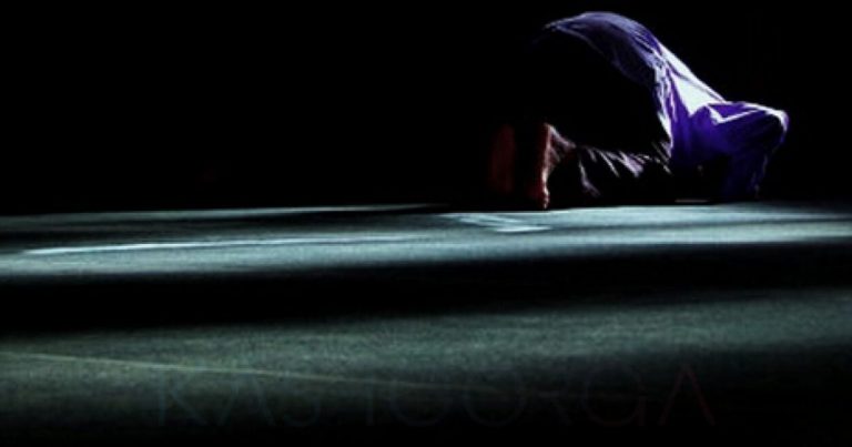 Rupanya Selain Solat Wajib, Lakukan 8 Solat Sunat Ini Di Bulan Ramadan Untuk Raih Keberkatan & Pahala Berganda