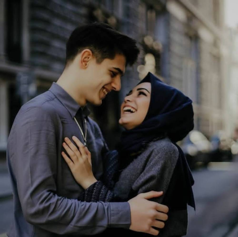 Ikut 10 Cara Romantik Rasulullah Layan Isteri, Confirm Falling In Love Berkali-kali