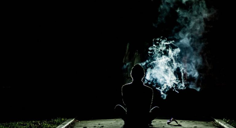 30 Tanda Orang Yang Perlu Segera Dirukyah