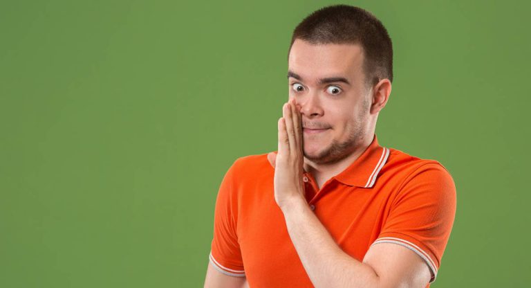 Awas! 9 Ciri Sahabat Munafik Berhampiran Kita