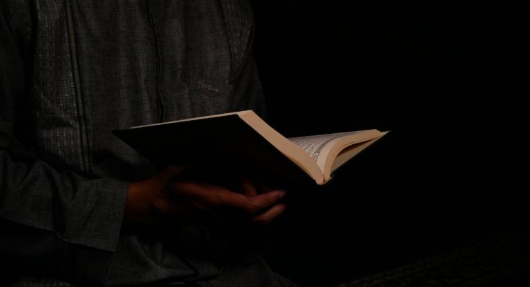 Doa Menjelang Masuk Waktu Subuh; Dipermudahkan Beribadah