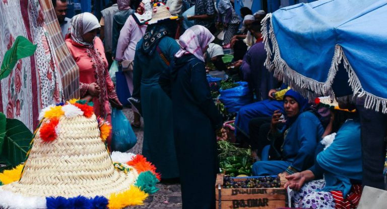 Dah Berusia 40an? Perlahankan Urusan Duniawi, Fokus Akhirat. Amalkan Nasihat Emas Ustaz Ahmad Dusuki