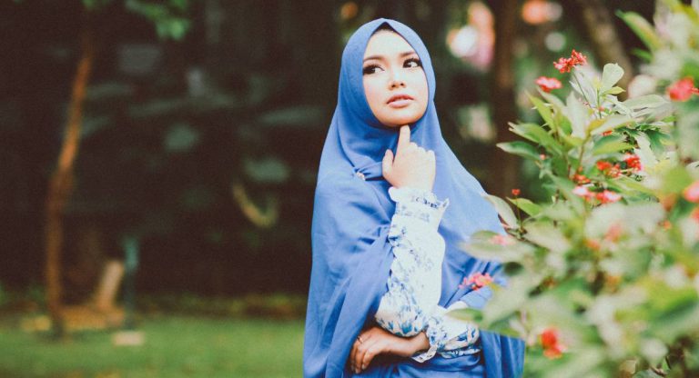 Do’s & Don’ts Berhias Cantik. Haram Ubah Ciptaan Allah, Bersyukurlah