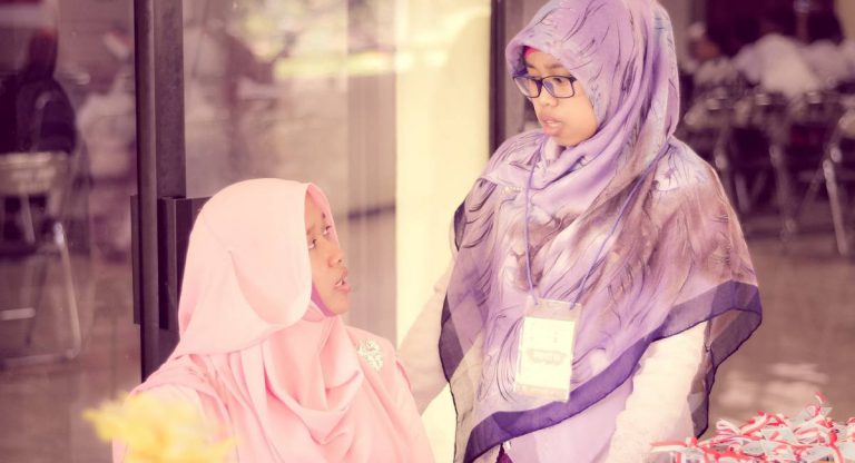Mengumpat Itu Dosa, Tapi Ada 6 Jenis Umpatan Dibenarkan Syarak