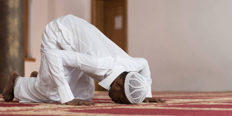 Ketahui Tanda-Tanda Solat Kita Diterima Atau Tidak
