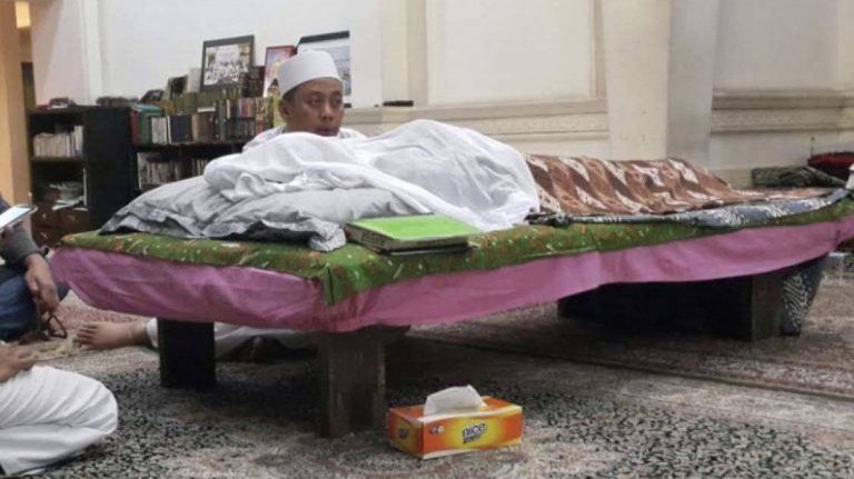 Saat Nazak Menurut Sains & Islam! Perhatikan Tanda-Tanda Ini Pada Ahli Keluarga Tenat, Masanya Mungkin Singkat