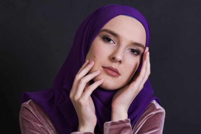 Persoalan Tentang Rambut Wanita Yang Dipotong Itu Aurat Atau Tidak, Lihat Penjelasan Ustaz Ini