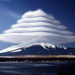 awan-lentikular-luar-biasa-fenomena-misteri-di-langit