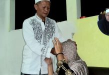 Bolehkah Kita Memberi Zakat Harta Kepada Orang Tua Kakek Atau Nenek Konsultasi Agama Dan Tanya Jawab Pendidikan Islam