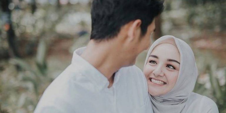 Bolehkah Suami Isteri Menonton Video Intim Untuk Menambah Pengetahuan Dalam Hubungan?