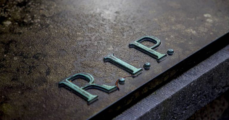 Bila Orang Bukan Islam Meninggal, Lebih Baik Sebut Innalillah Dari Menyibuk Ucap ‘R.I.P’