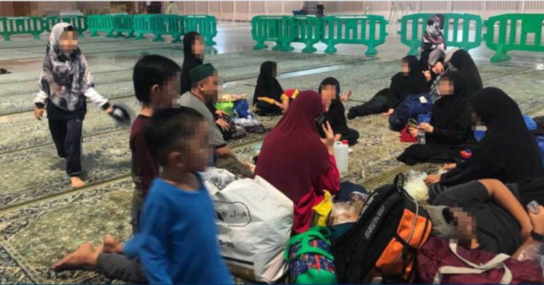 ‘Terpaksa Tinggal Di Masjid Nabawi, Harap Bantuan Orang Ramai.’ 5 Keluarga Terkandas Di Madinah Angkara Habib Shah Firdaus