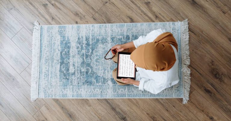 Selalu Terbabas Solat Subuh & Isyak, Jangan Sampai Kita Jadi Orang Munafik