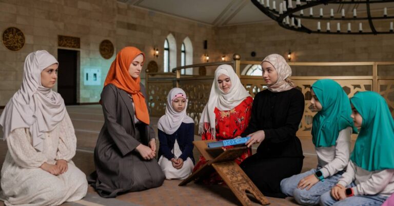 ‘Allah Uji Sebab Sayang, Mungkin Selama Ini Kita Lalai.’ Sabarlah Duhai Hati Dan Solatlah