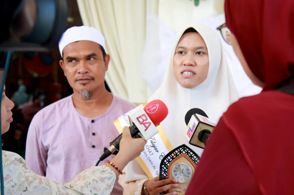 Hafaz 30 Juzuk Dalam 7 Bulan, Ainin Saheela Dinobat Pelajar Cemerlang Darul Quran