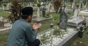 Hukum Beri Salam Ketika Ziarah Kubur, Ini Penjelasan Penting Tentang Ahli Kubur Mendengar Salam