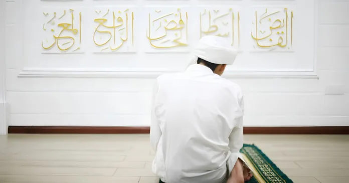 Baca Surah Sama dalam 2 Rakaat